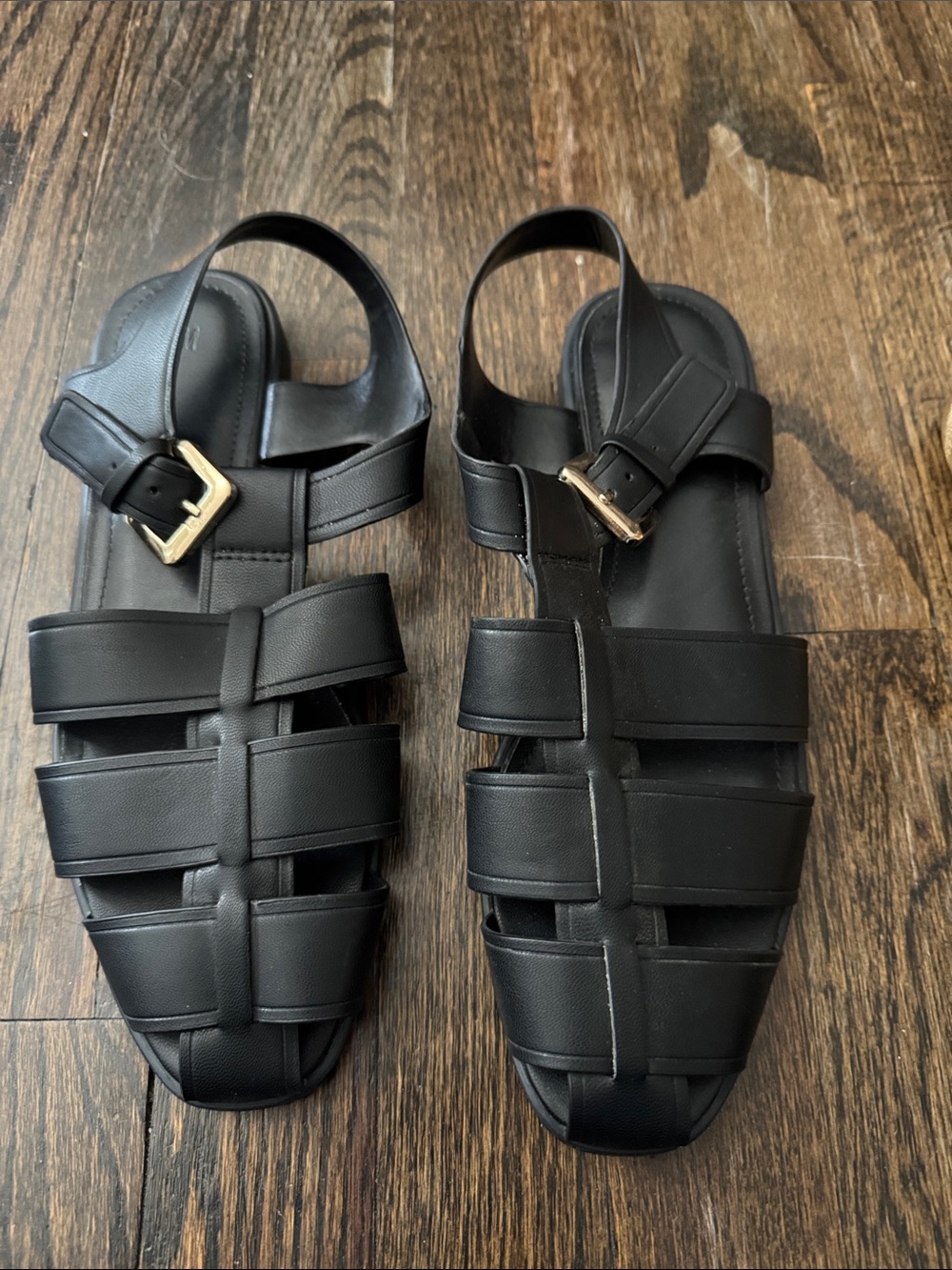 H&M Black Strappy Buckle Sandals